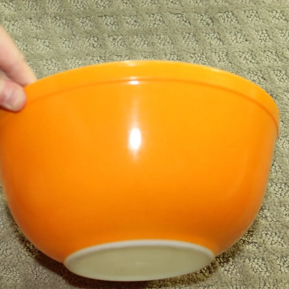Vintage Pyrex Set Of 4 Mixing Bowls 401 - 404 Citrus Orange Yellow Green Brown